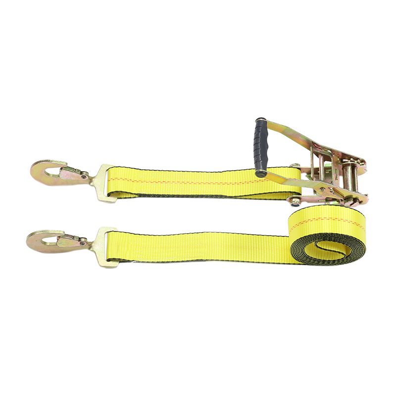 Redline 2'' X 27' Ratchet Straps pro Tutis Cargo Transport