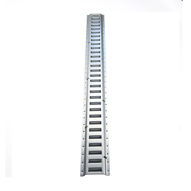In E-Track iungite-down Rail